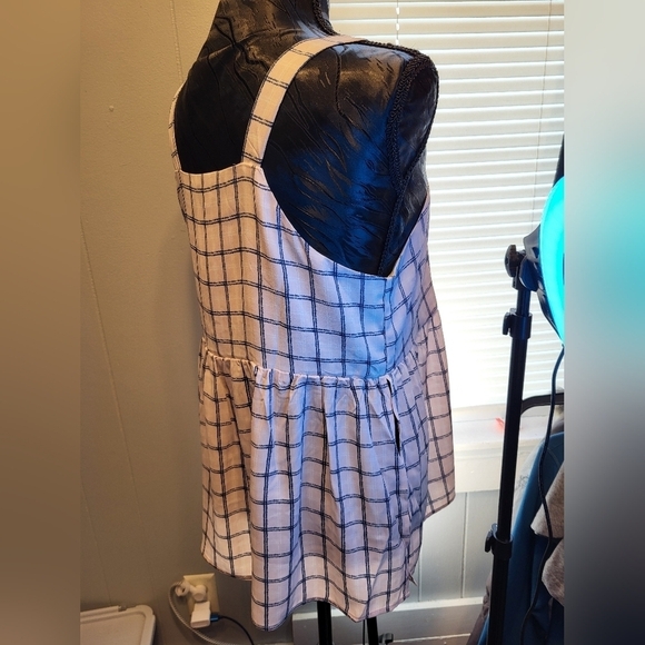 NWT Lumiere Small Urban Outfitters plaid pink and blue - Picture 3 of 11